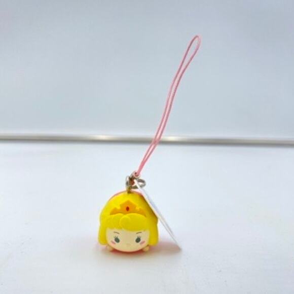 Disney Tsum Tsum Princess Sleepy Beauty Aurora Keychain NWT - Picture 1 of 3